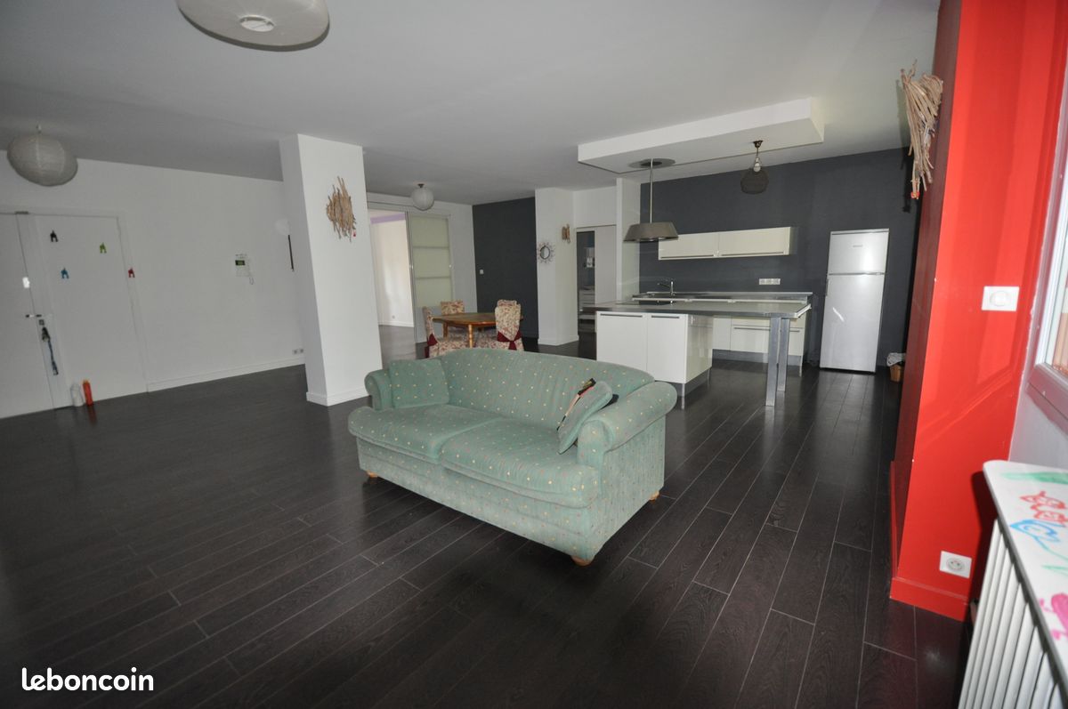 Appartement 4 pièces 120 m² · à Grenoble · 120 m² · 360 000 €