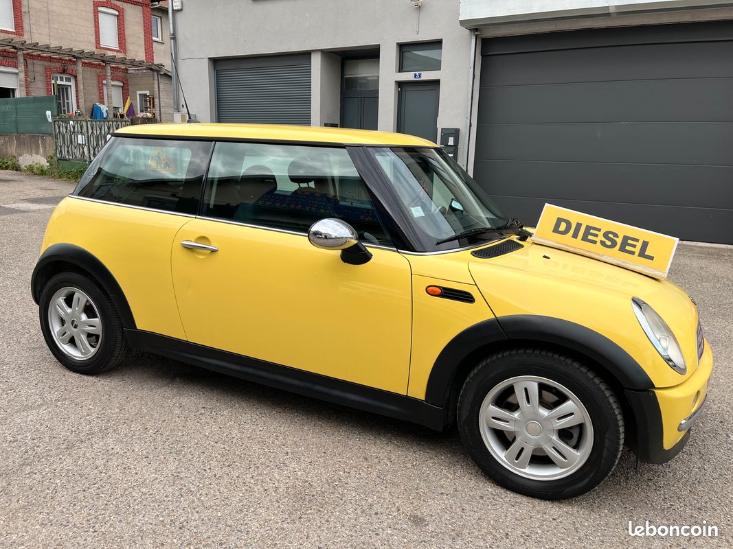 Belle Mini cooper d4d CLIM POSSIBILITE GARANTIE 12 / 24 / 36 MOIS (image 2)