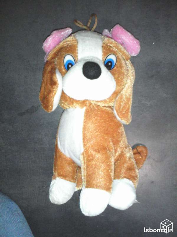 PETITE PELUCHE CHIEN (nat.ca) (image 1)