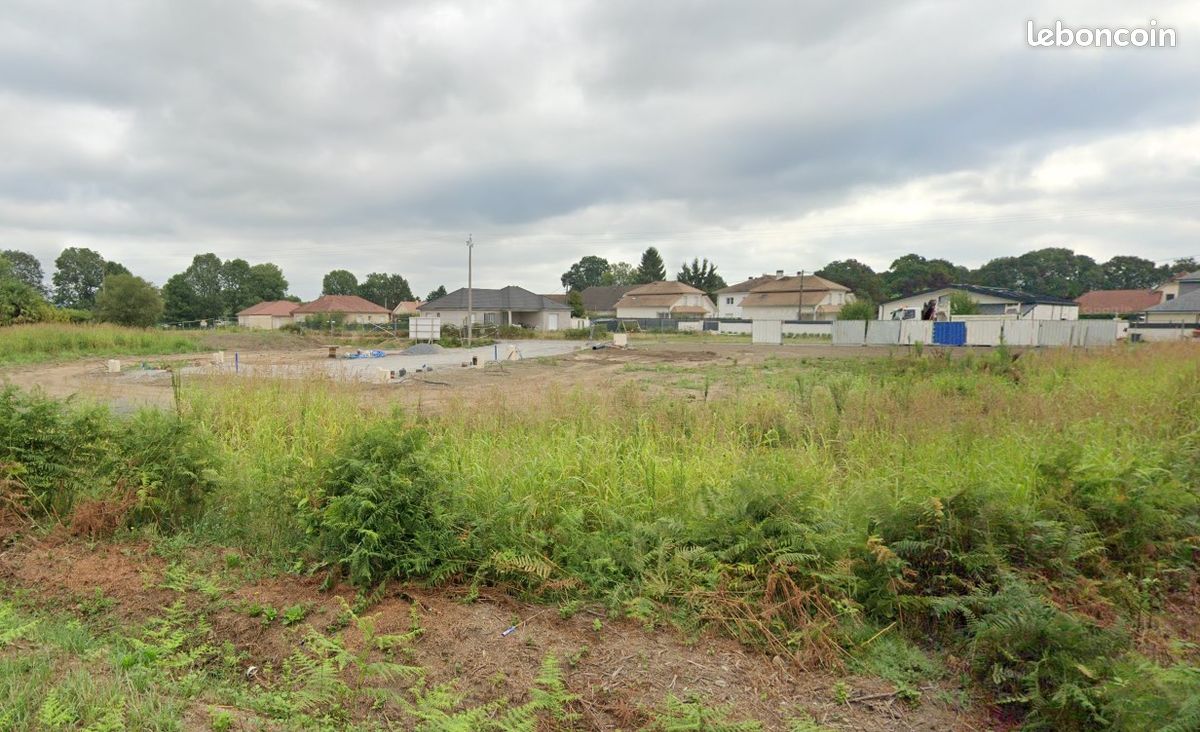 Terrain 630 m² Sendets · 75 000 €