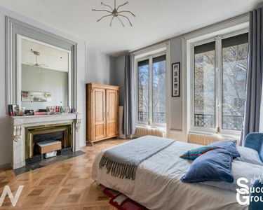Appartement 750 000 € - 153 m²