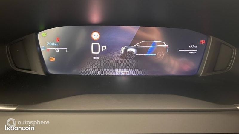 Peugeot 2008 1.2 Hybrid 145ch Envy e-DCS6 (image 18)