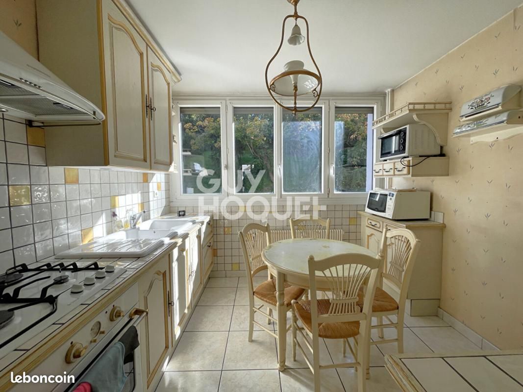 Appartement 4 pièces 74 m² · à Rive-de-Gier · 74 m² · 99 900 €