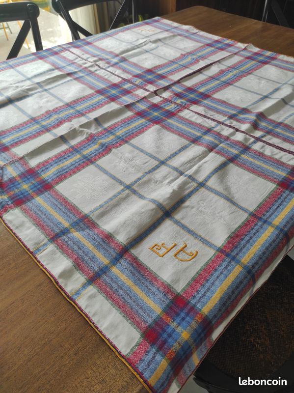 Ensemble nappe et serviettes anciennes (image 14)