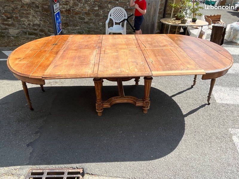 Grande table en bois avec 3 rallonges (image 3)
