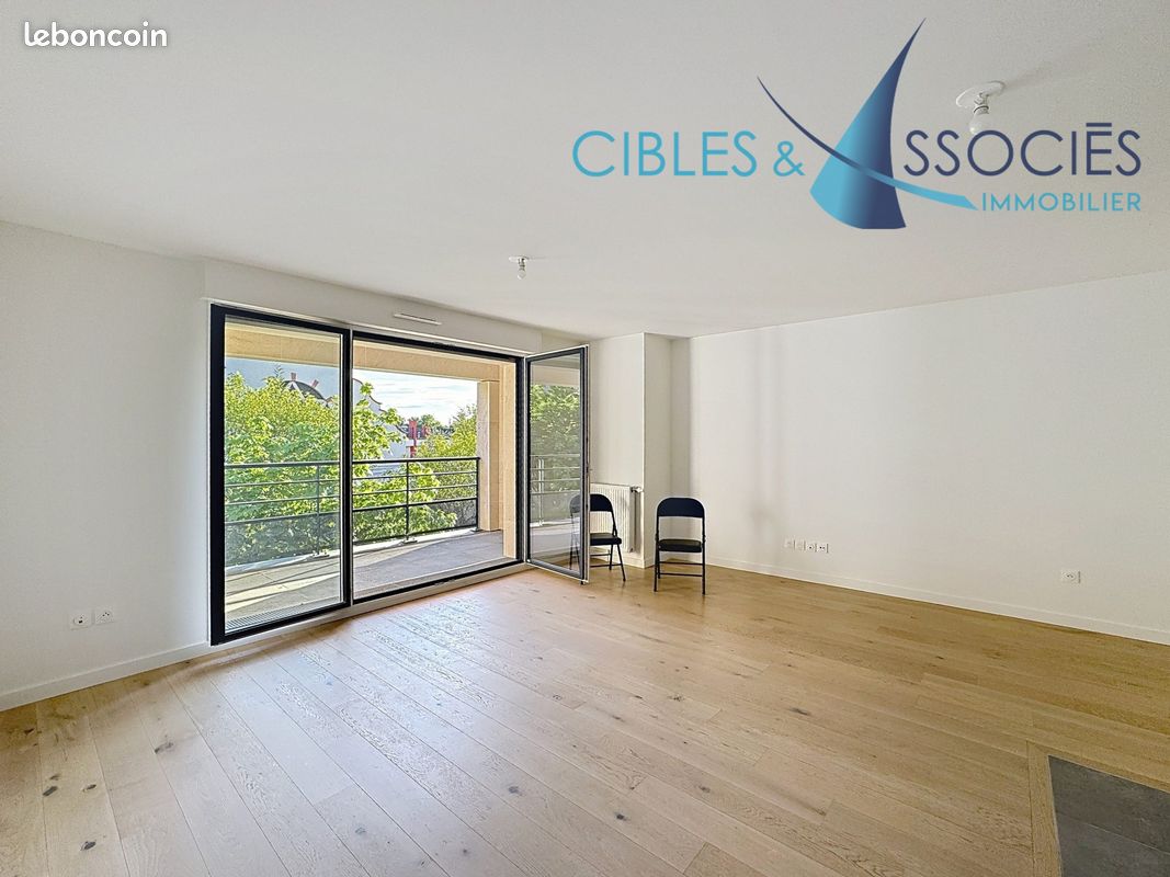 Appartement 3 pièces 65 m² · à Saint-Maur-des-Fossés · 65 m² · 1 800 €/mois