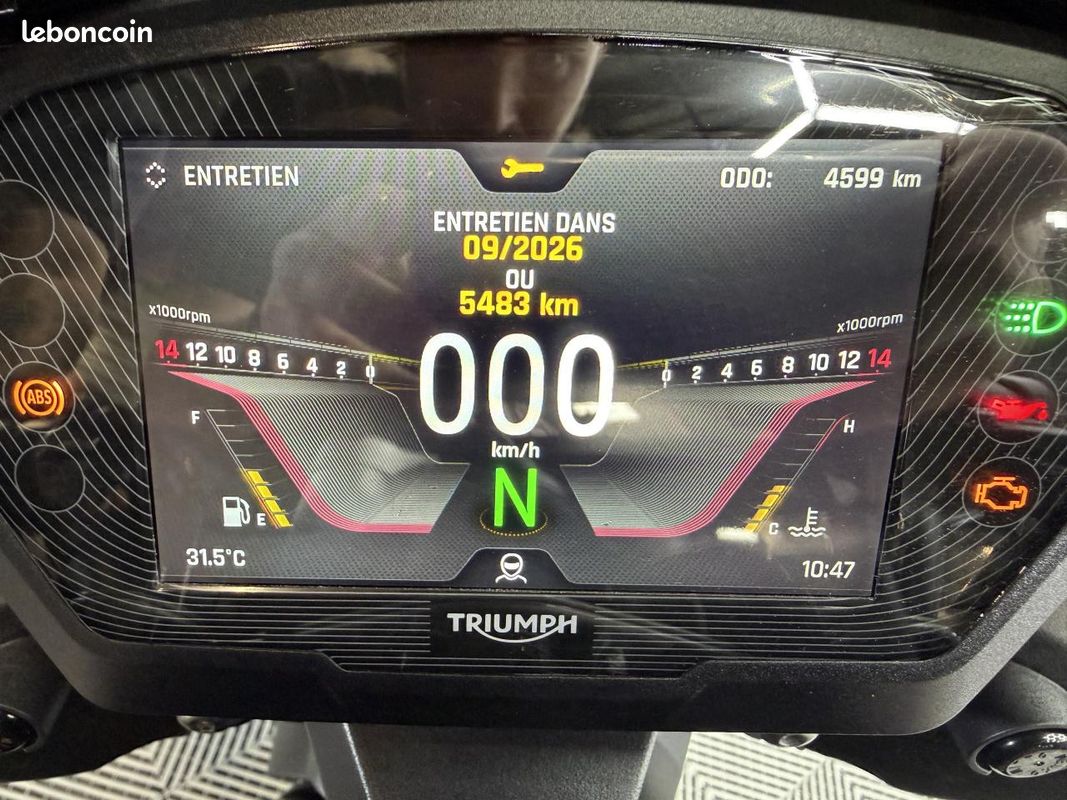 TRIUMPH STREET TRIPLE RS 765 Garantie Triumph 2027 Suivi LED (image 22)