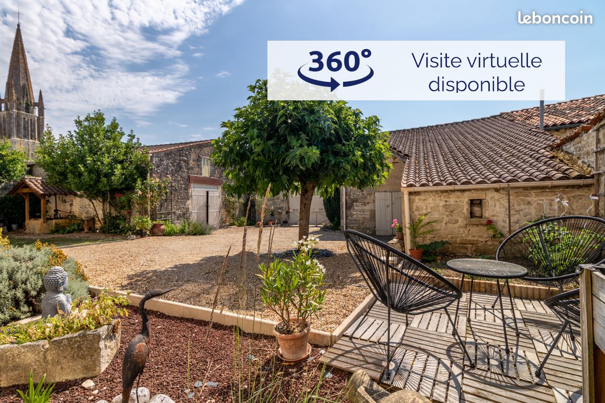 Maison 6 pièces 264 m² · à Bignay · 264 m² · 349 000 €
