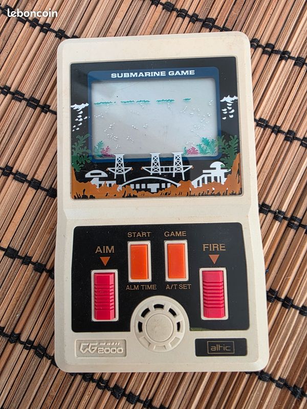 Rare Jeu LCD Game & Time Submarine - vendu en l’état