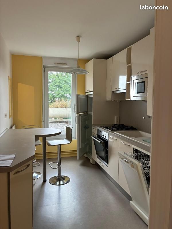 Appartement 3 pièces 69 m² · à Amiens · 69 m² · 853 €/mois