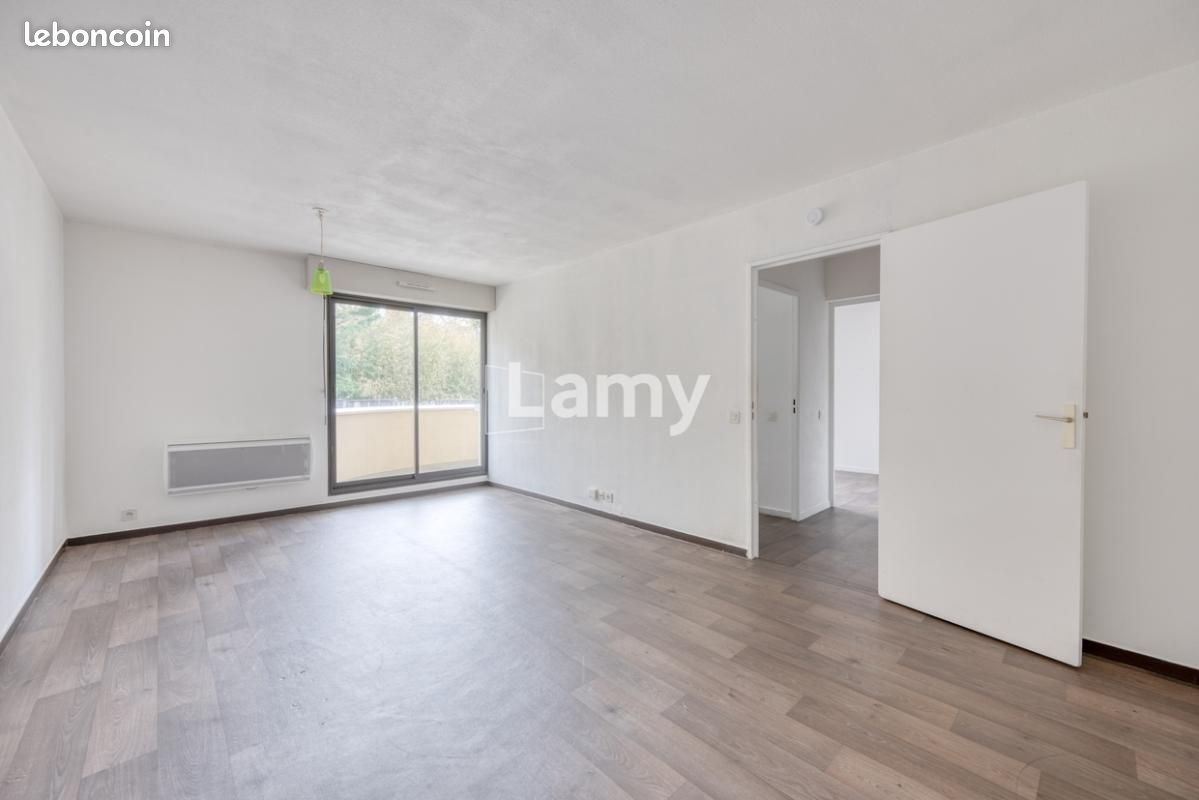 Appartement 2 pièces 55 m² · à Pessac · 55 m² · 150 000 €