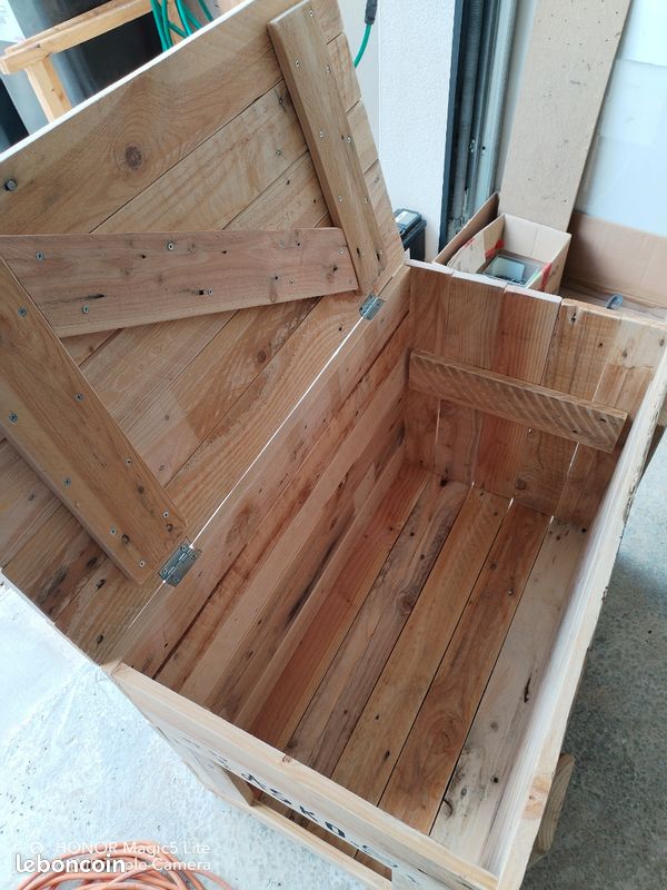 Coffre de rangement (image 11)