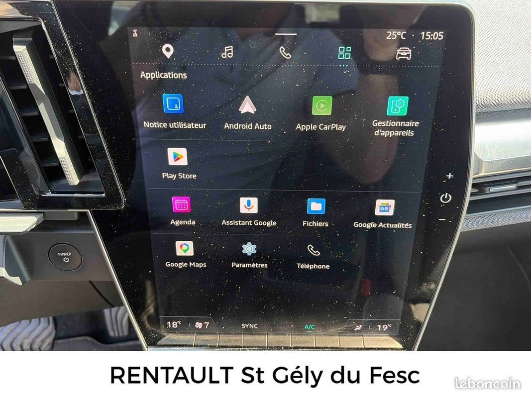 RENAULT Megane E-Tech EV60 130ch super charge Evolution ER (image 17)