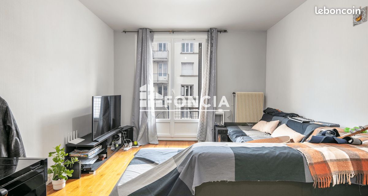 Appartement 3 pièces 53 m² · à Grenoble · 53 m² · 100 000 €
