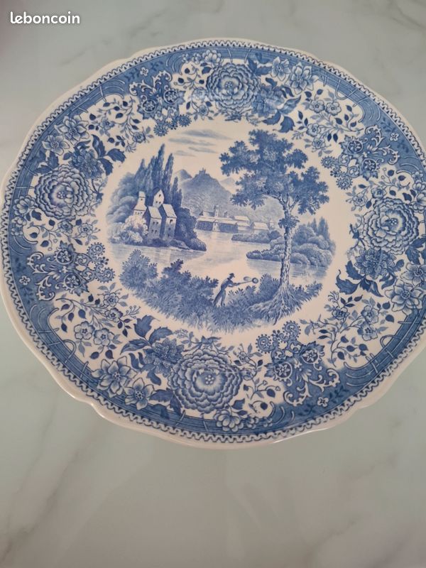 Assiettes procelaine vintage (image 4)