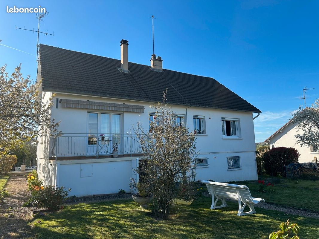 Maison 6 pièces 164 m² · à Decize · 164 m² · 155 000 €