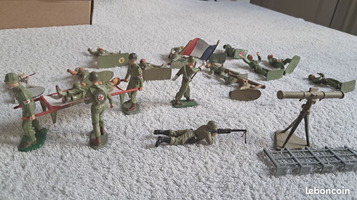 Lot De 6 Soldats Starlux 14/18 - Infanterie Française Grande Guerre - Plastique à Peindre