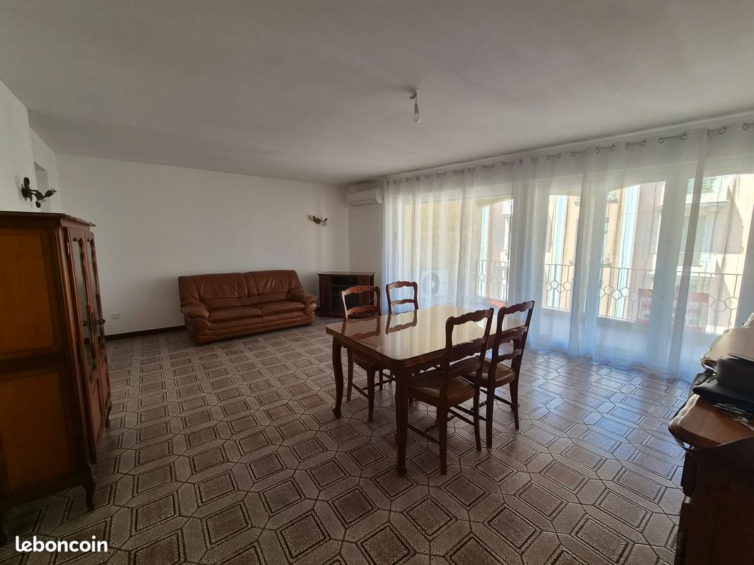 Appartement 4 pièces 95 m² · à L'Île-Rousse · 95 m² · 1 150 €