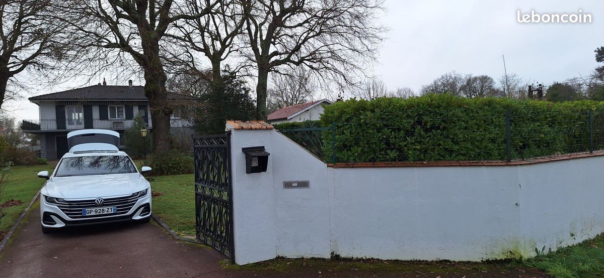 Terrain 1 009 m² Pessac · 145 000 €