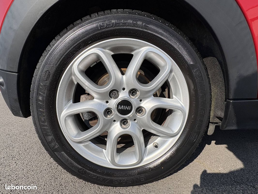 MINI Hatch 3 Portes Cooper 136 ch Finition Red Hot Chili (image 15)