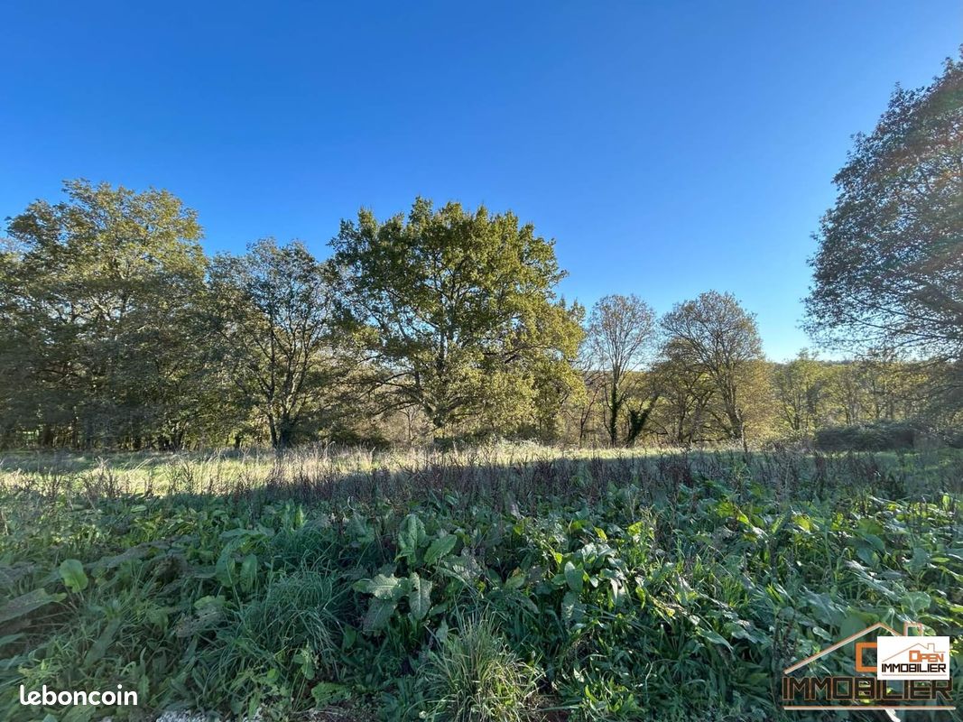 Terrain 819 m² · à Masclat · 819 m² · 19 900 €