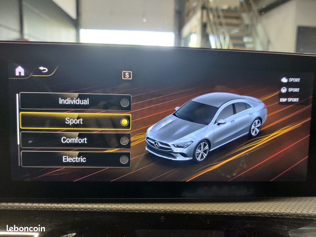 MERCEDES CLA COUPE 250 e 8G-DCT AMG Line (image 30)