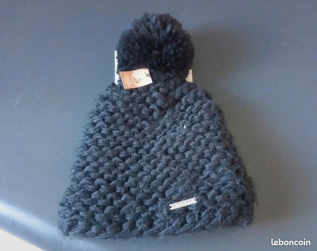 Bonnet Cairn 
Taille unique 
Neuf avec étiquette (image 1)