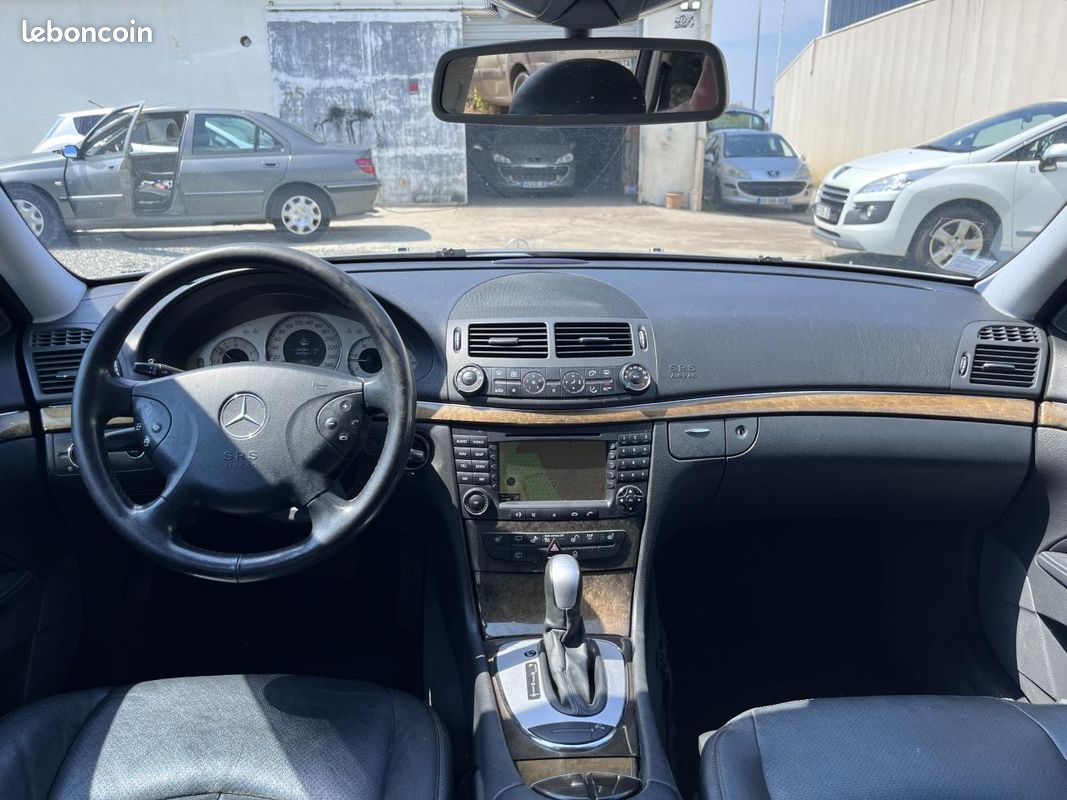 MERCEDES CLASSE E Break 280 CDI - BVA - 211 Avantgarde (image 18)