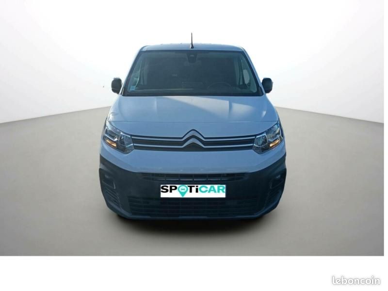 Citroen Berlingo Van M 650kg BlueHDi 100ch S&S Cabine Extenso 3 places Pack Driver Connect (image 4)
