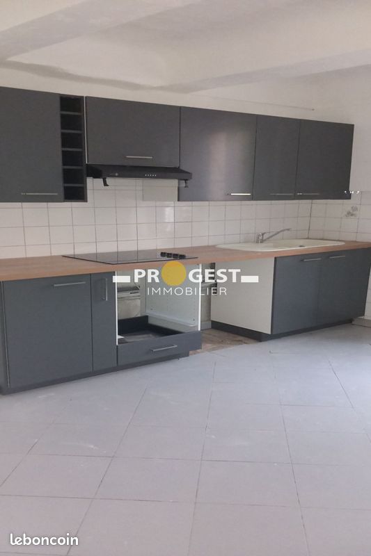 Appartement 2 pièces 49 m² · à Gréasque · 49 m² · 646 €