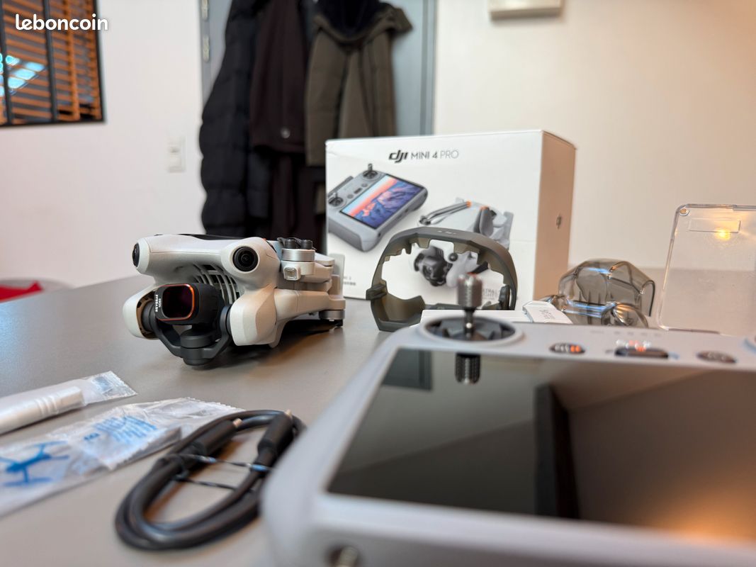 DJI Mini 4 Pro avec la radiocommande RC-N2 (édition limitée, catégorie labellisée C1) (image 4)