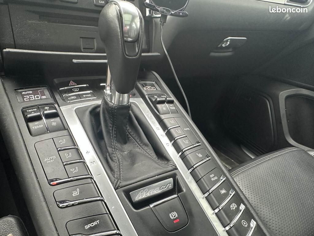 PORSCHE MACAN 3.6i V6 - BV PDK Turbo (image 12)