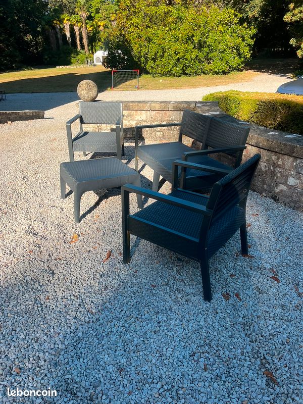 Salon de jardin rotin tressé (résine) - canapé 2 places + 2 fauteuils + table (image 1)