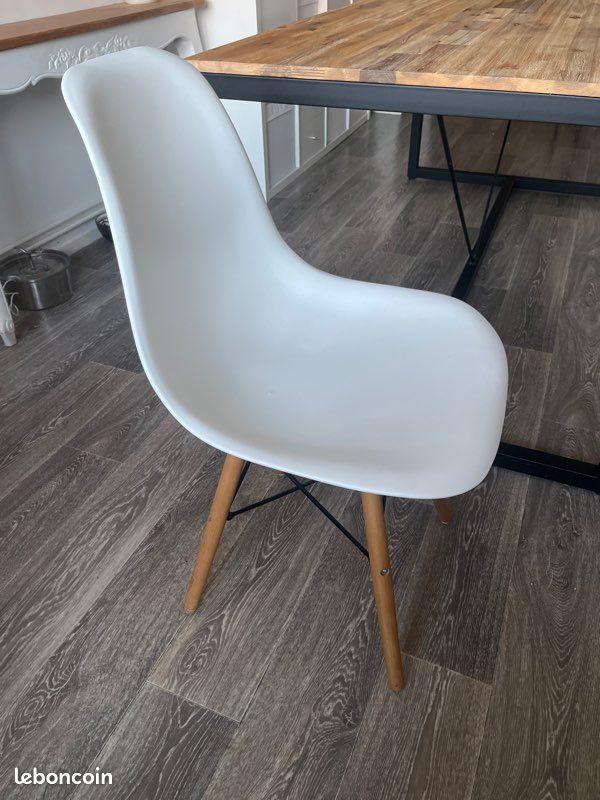 Table style industriel (image 9)