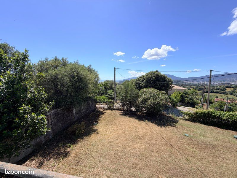 Maison 8 pièces 222 m² · à Bastelicaccia · 222 m² · 429 000 €