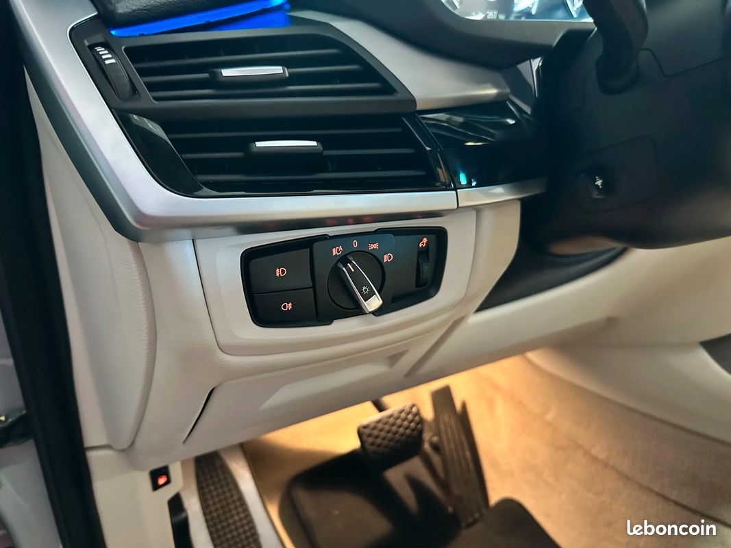 BMW X5 F15 xDrive40e 313 ch BVA8 Pack M - Caméra 360° / Apple Carplay / Toit Ouvrant (image 19)