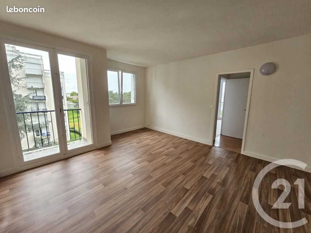 Appartement 4 pièces 76 m² · à Châtellerault · 76 m² · 86 800 €