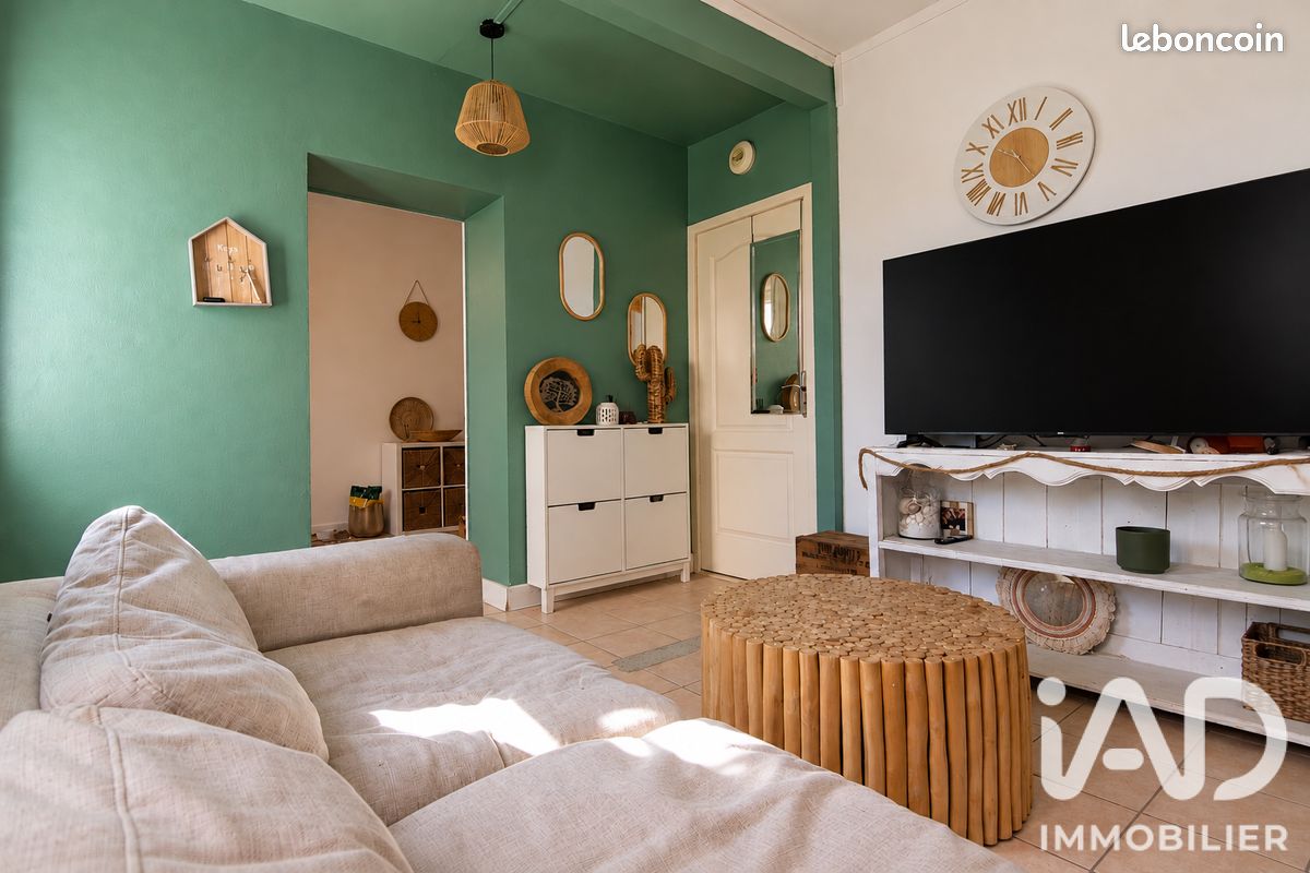 Appartement 3 pièces 42 m² · à Robion · 42 m² · 169 000 €