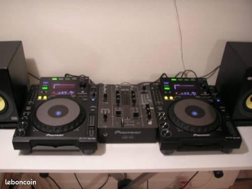 2 platines Pioneer CDJ-900 (image 1)