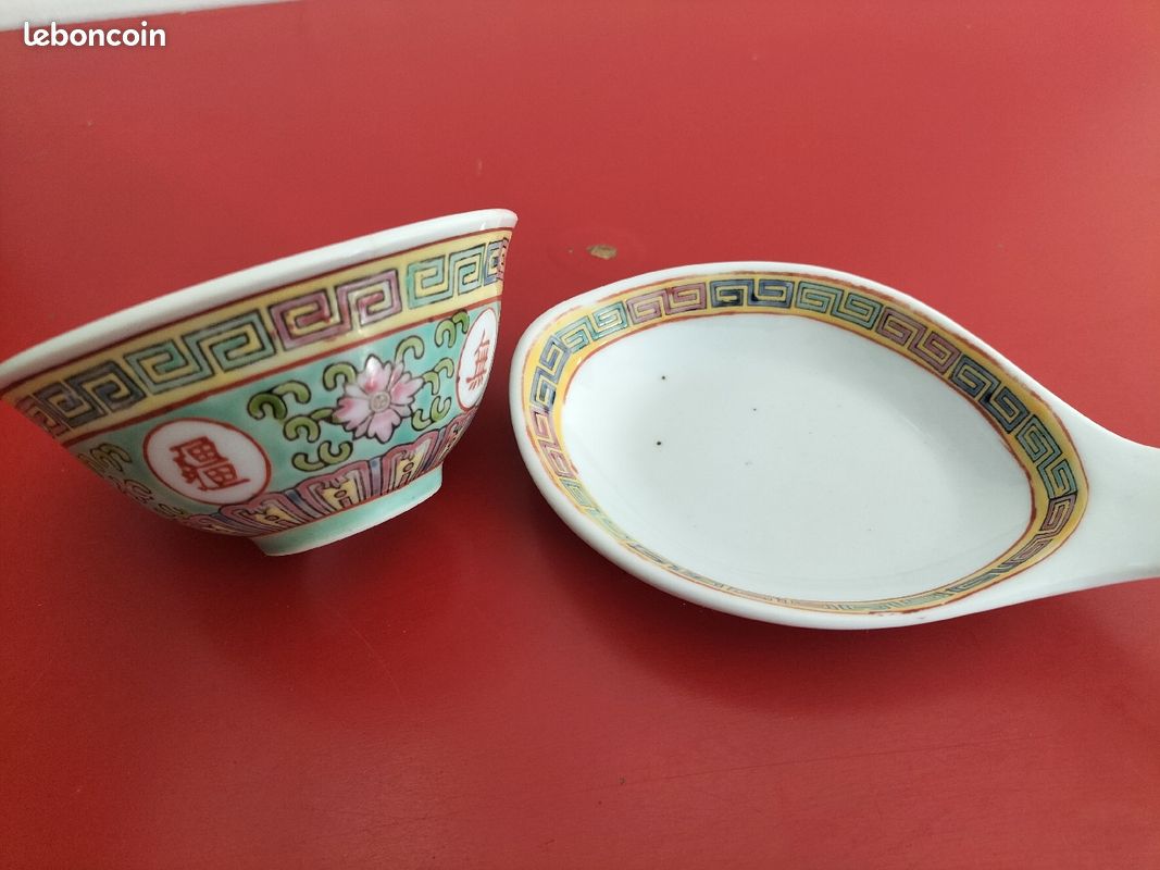 Ensemble chinois(sauce/présentation) + reposes couteaux (image 2)