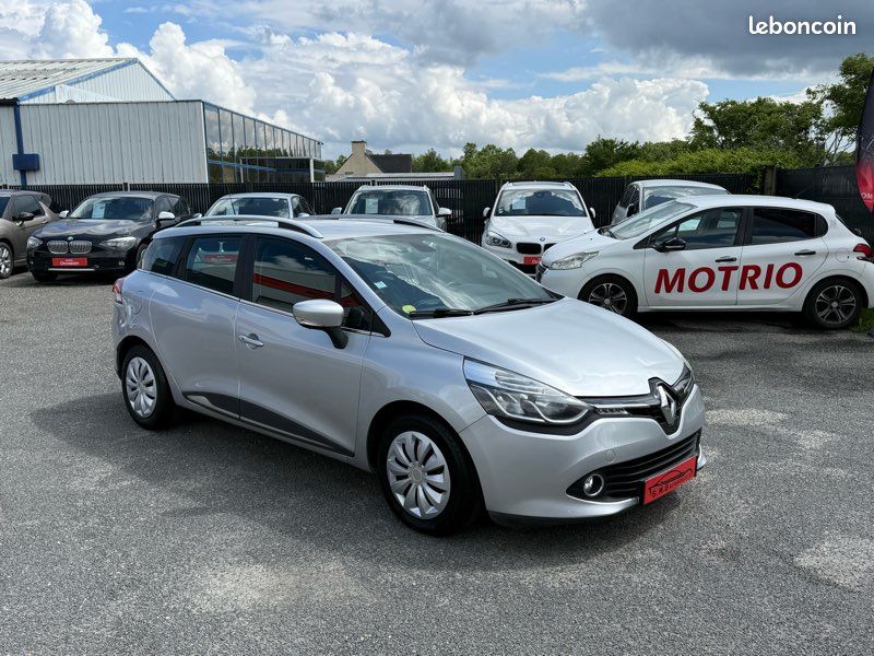 RENAULT Clio IV Estate 1.5 DCi 90 cv (image 2)
