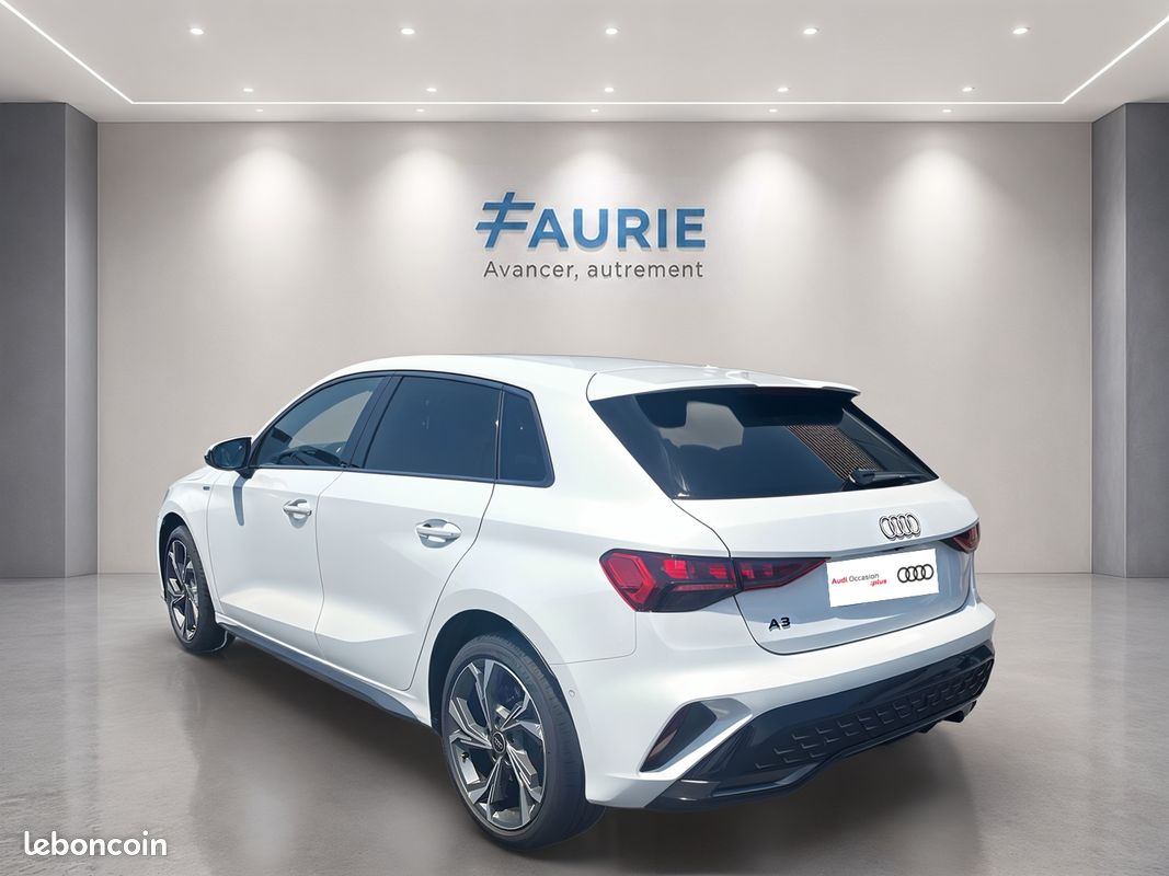 AUDI A3 Sportback TFSI 116 ch Hybride S line (image 3)