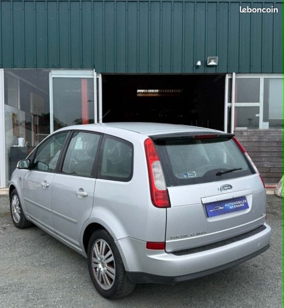 Ford FOCUS 1.6 TDCI 110CH DPF SPORT 5P (image 2)