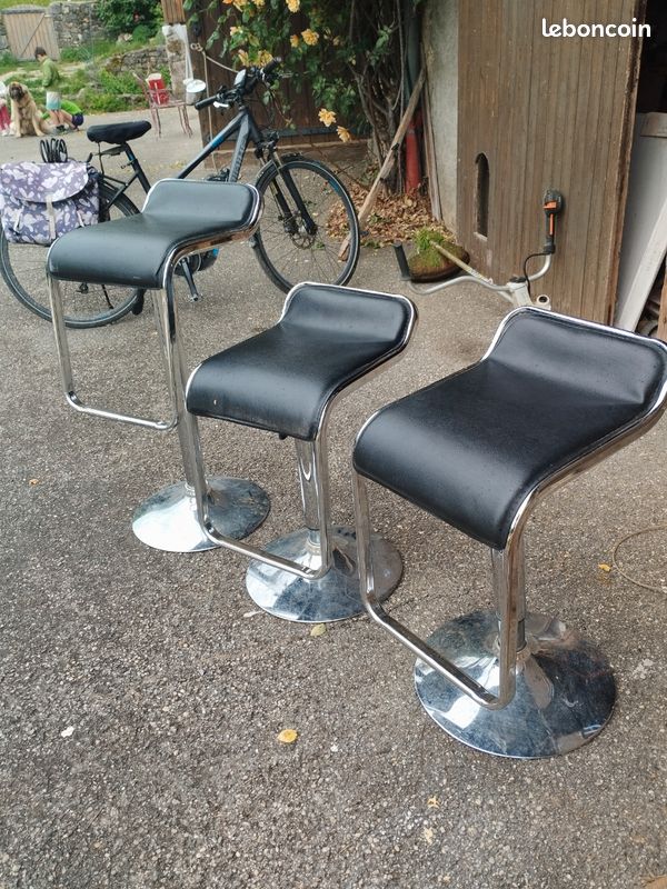 Meuble type berger avec ses tabourets (image 4)