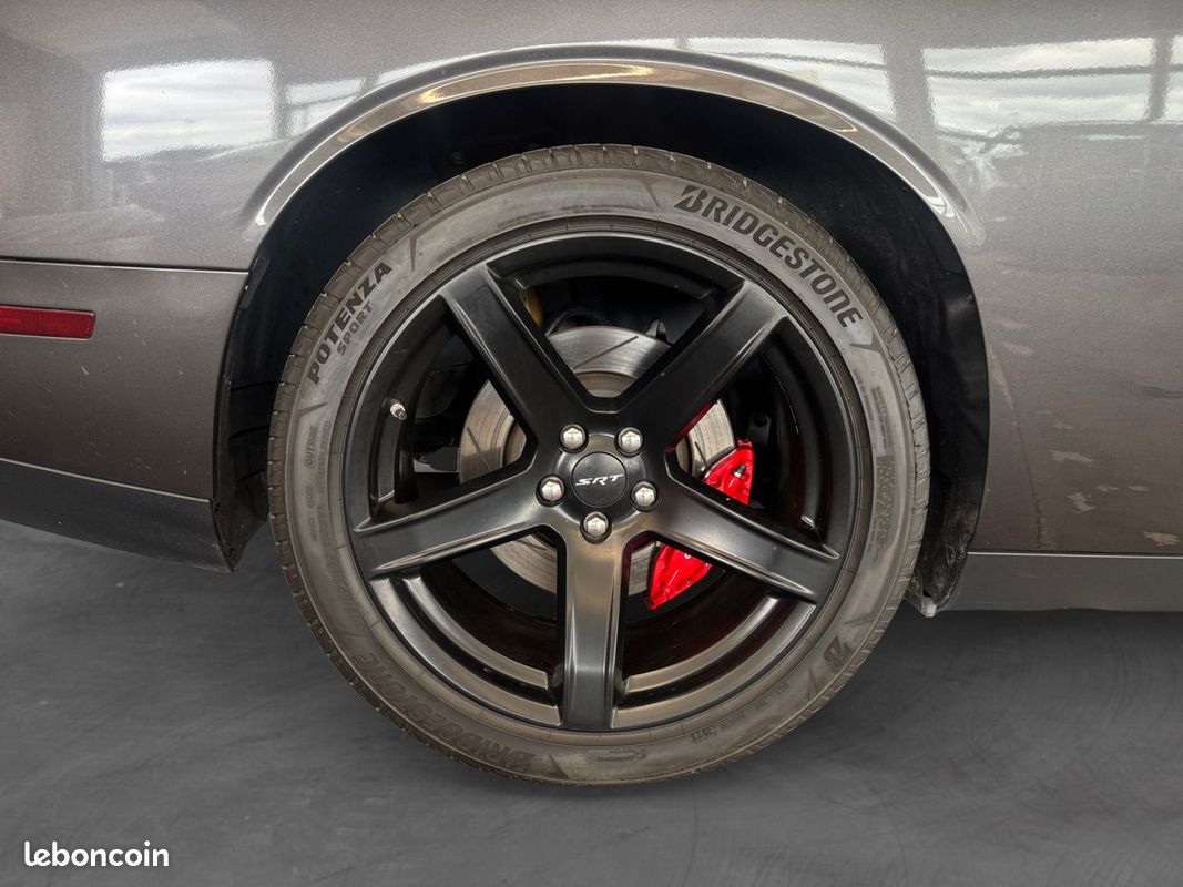 DODGE CHALLENGER - 6.4 V8 SRT8 392 HEMI - Garantie 12 mois (image 24)