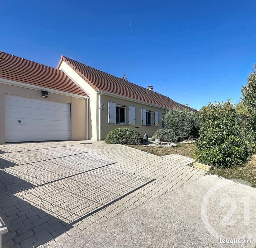 Maison 5 pièces 96 m² · à La Ferté-Saint-Aubin · 96 m² · 267 500 €