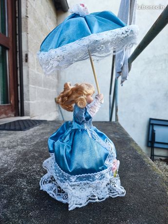Lampe De Table Vintage Avec Poupée En Porcelaine Rose – Luminaire Déco Chambre