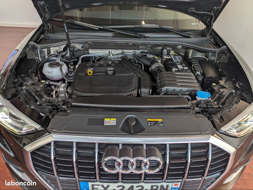 Audi Q3 35 TFSI 150CH MILD HYBRID DESIGN LUXE S TRONIC 7 (image 16)