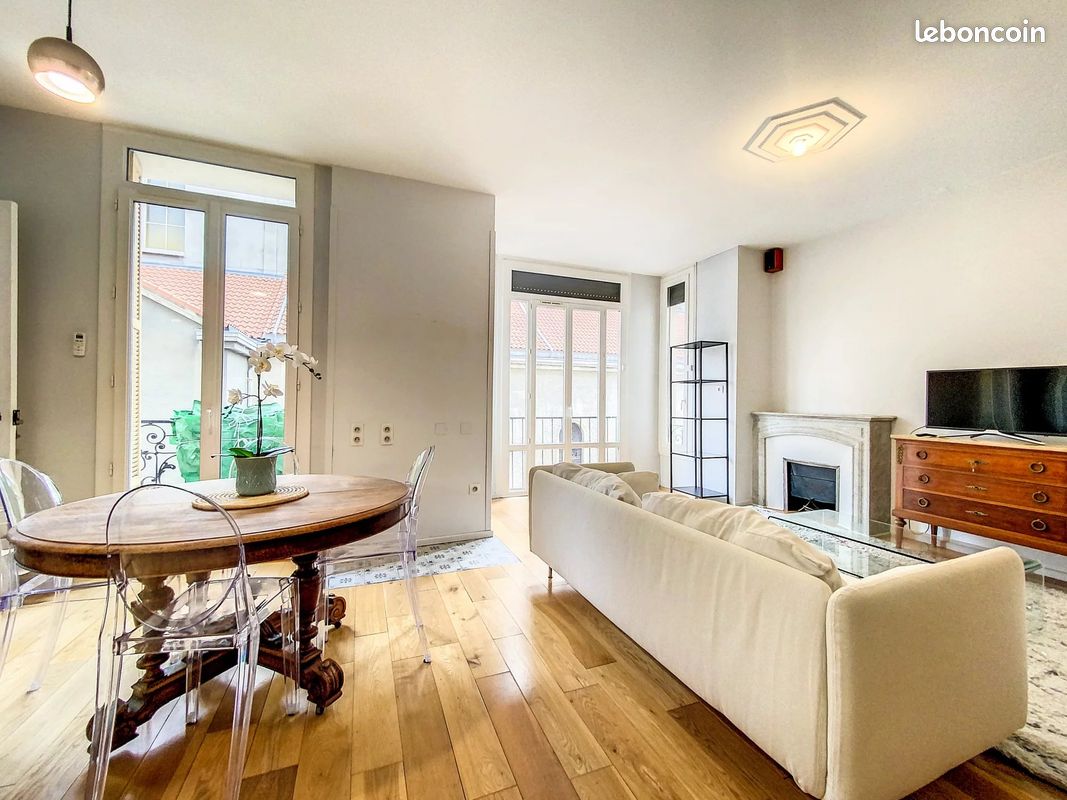 Appartement 2 pièces 55 m² · à Nice · 55 m² · 973 €/mois