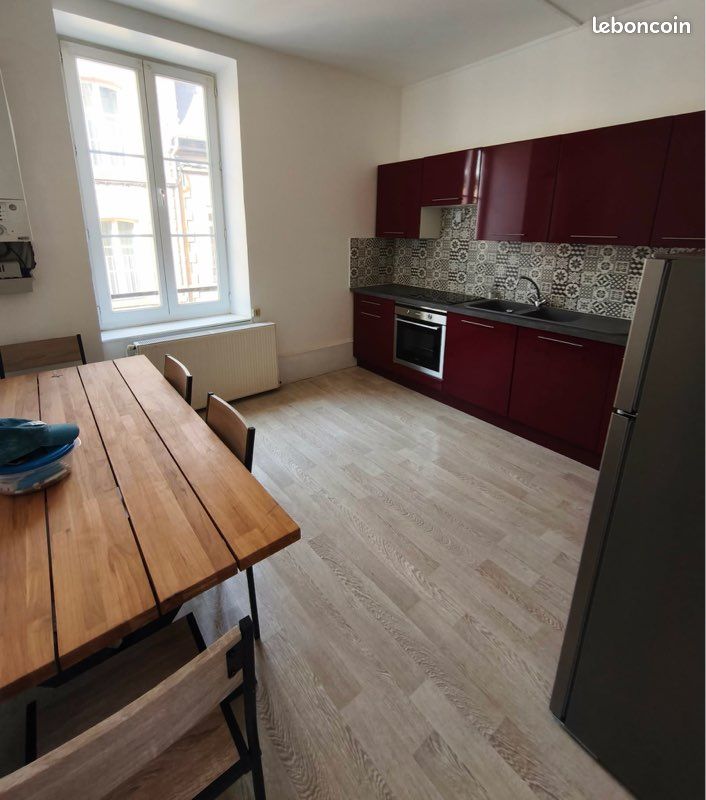 Appartement 3 pièces 50 m² · à Charleville-Mézières · 50 m² · 590 €
